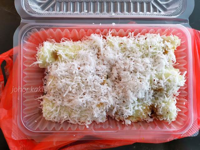 Putu Bambu Juriah in Ayer Hitam, Johor Putu Bambu Juriah in Ayer Hitam, Johor
