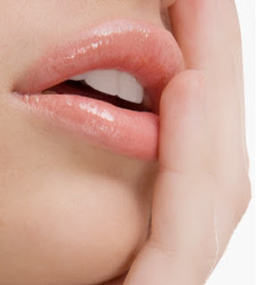 Make Flavoured Lip Scrub at home!