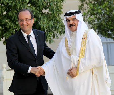 http://4.bp.blogspot.com/-cb5QsX0YUUo/UJZg9br-NLI/AAAAAAAAIP8/zE4Z2UwJnnw/s400/Franc%25CC%25A7ois%2BHollande%2BEmir%2Bof%2BQatar.jpg