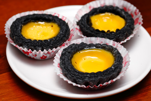 15 black-coloured foods that taste as chic as they look - TheHive.Asia