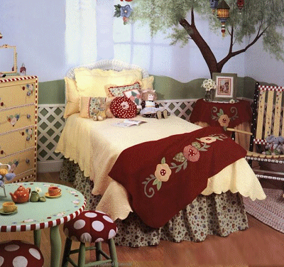 Garden Themed Bedrooms - decorating butterfly garden themed bedrooms - garden theme decor - floral bedding - flower theme bedding - flower wall decals - garden themed wall murals - ladybug bedroom ideas - garden wallpaper murals - flower wall decals - cottage garden theme bedroom furniture - house theme bed - adult garden theme bedrooms - floral bedding - Leaf chair