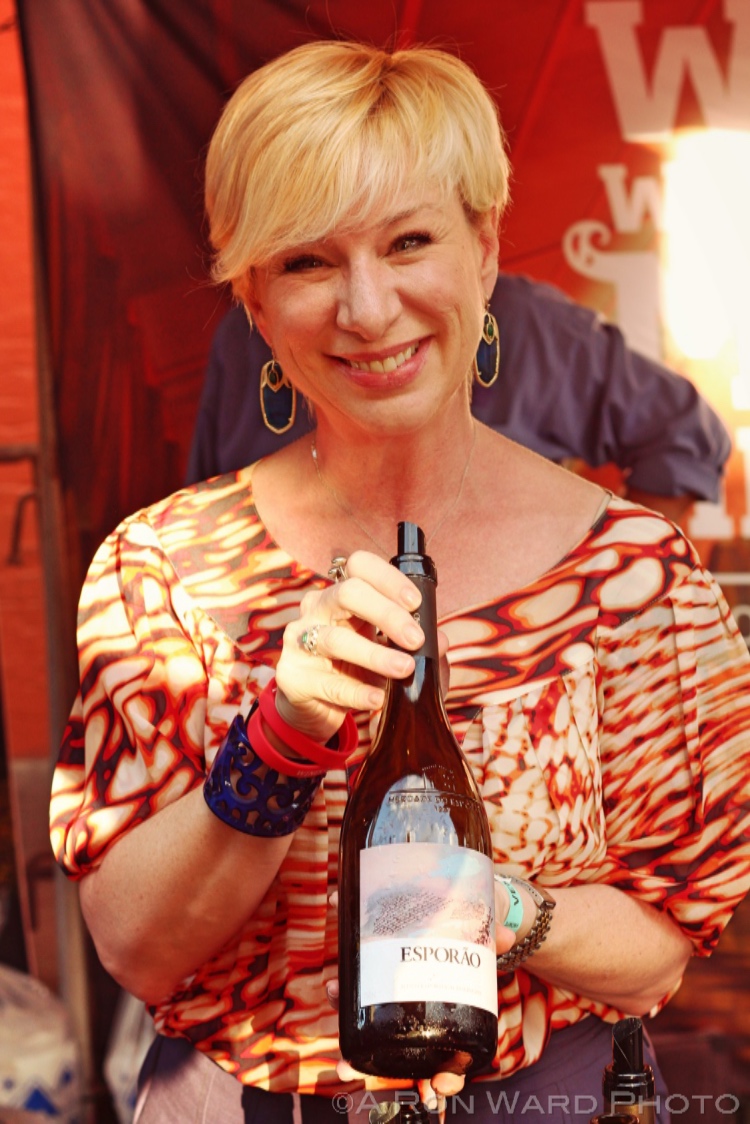 2017 New Orleans Wine and Food Experience NOWFE 2017 Royal Street Stroll