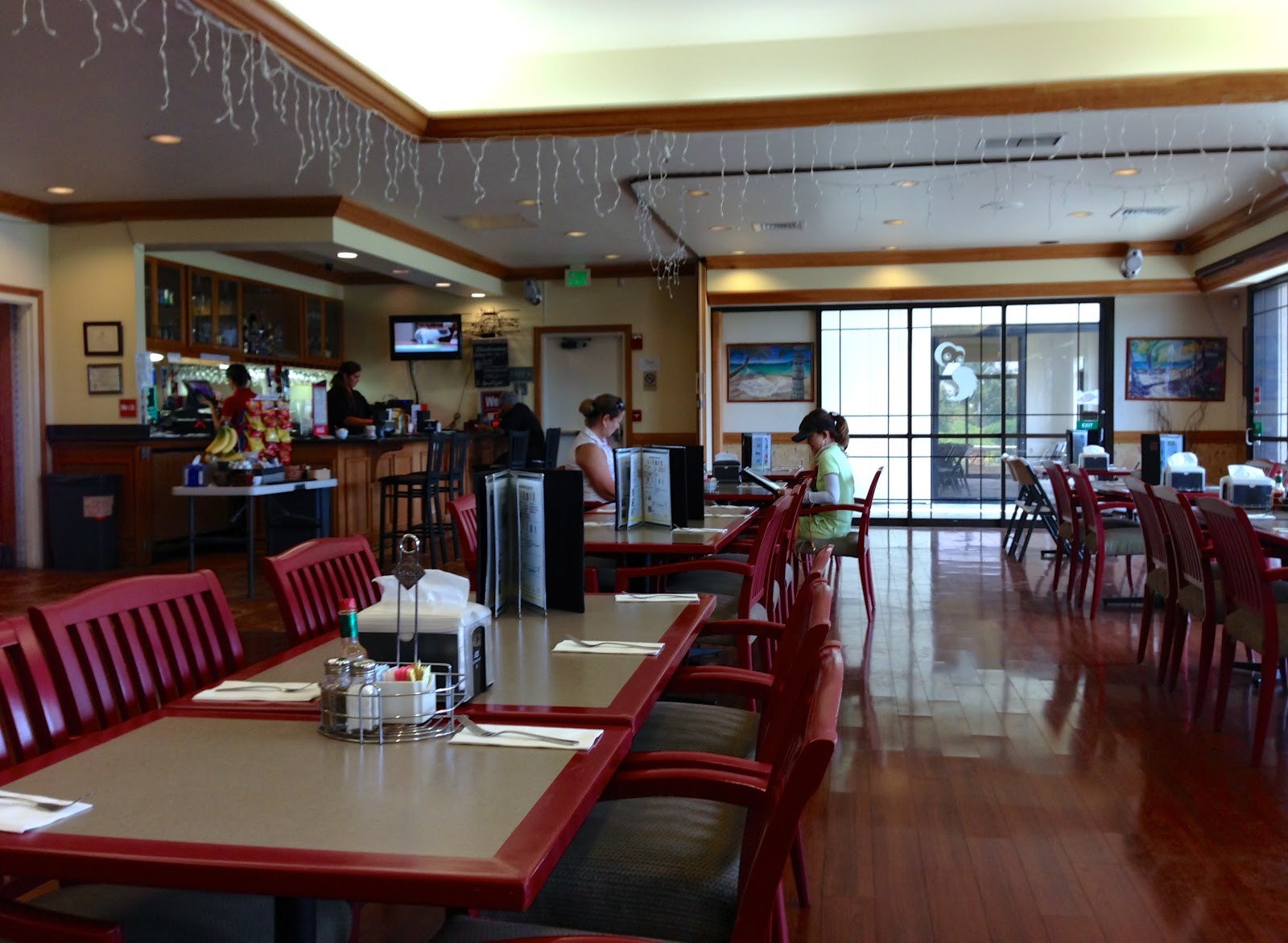 GREAT EATS HAWAII: PUEO #39 S RESTAURANT CORAL CREEK GOLF COURSE
