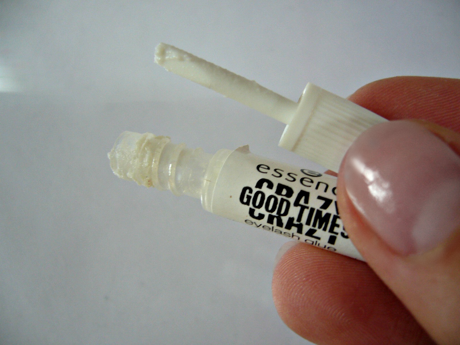 The Wild One [Review] Essence FakeLashes Crazy Good Times