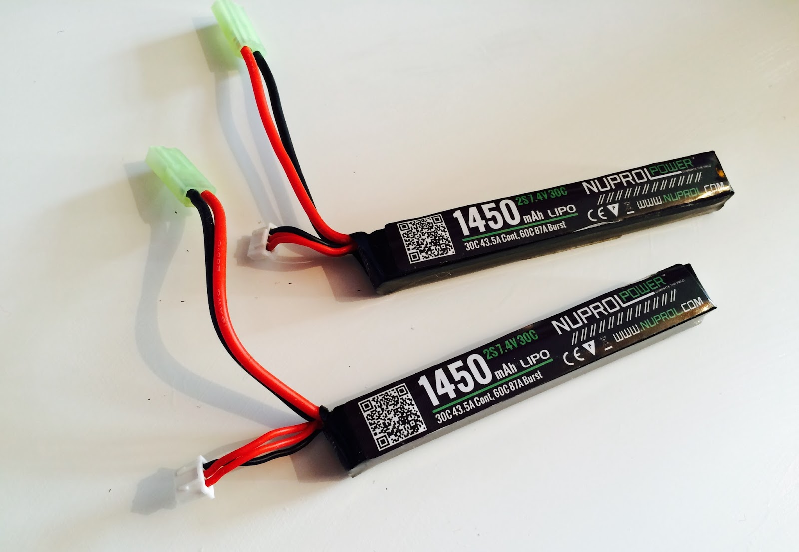 WE Airsoft Europe L3 Lipo Battery Balance Charger and Nuprol 1450 mAh 7