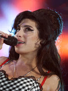 Kreative Torch Blog: Amy Winehouse's Home Robbed...Her ...