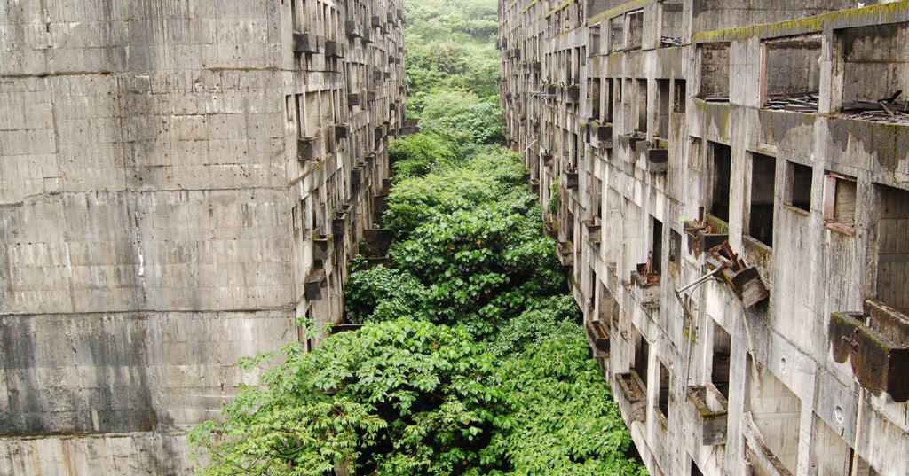 Deserted Places An abandoned building complex in Taiwan