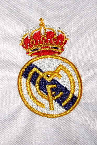 Historias del Real Madrid: KELME, LA CAMISETA DEL REAL DE LOS NOVENTA