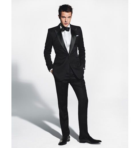 Laineux Barbouze Utah Men S Wedding Style Here In Utah Weddings Are Basically Synonymous With Summertime Nearly Every Weekend There S A Backyard Lights Table Of Cheeses