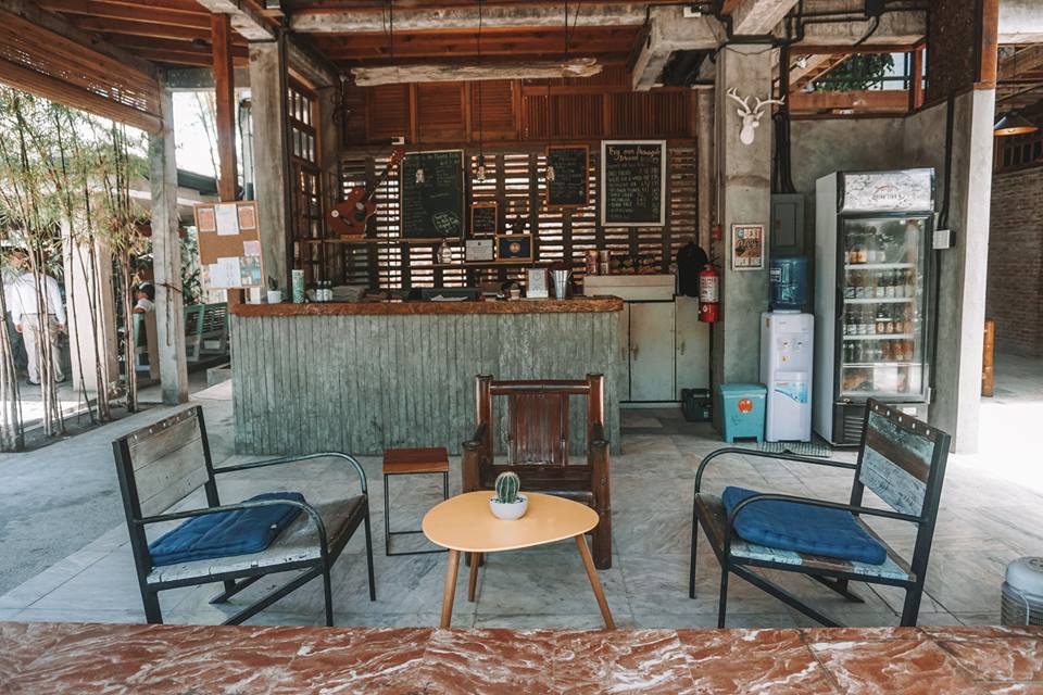 Where to Stay in Dumaguete the Flying Fish Hostel Nomadic Experiences