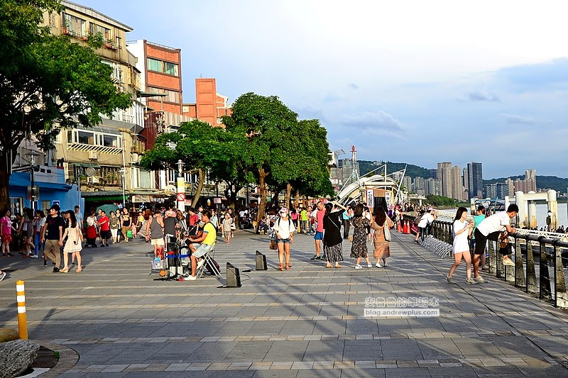 淡水老街,老街美食,淡水暮色,逛夜市,美食小吃