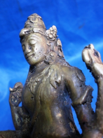 Batu Patung Tinggalan: Patung Perunggu Dewa Wisnu