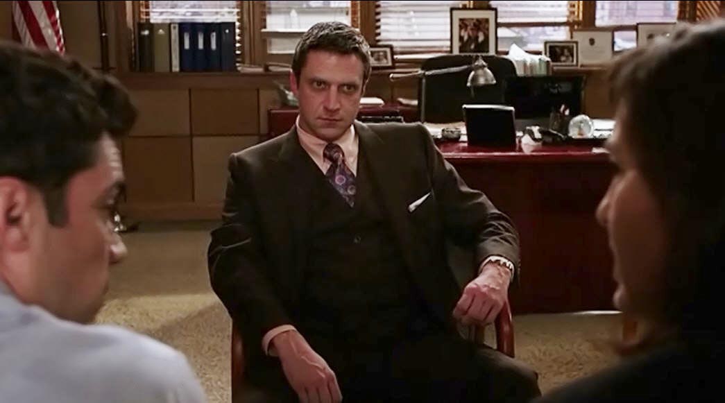 Outerwear Forty One Witnesses Svu Kelli Giddish Svu Forty One