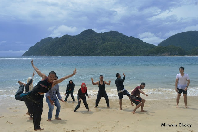 Thai Tourists in Lampuuk Beach Thai Tourists in Lampuuk Beach