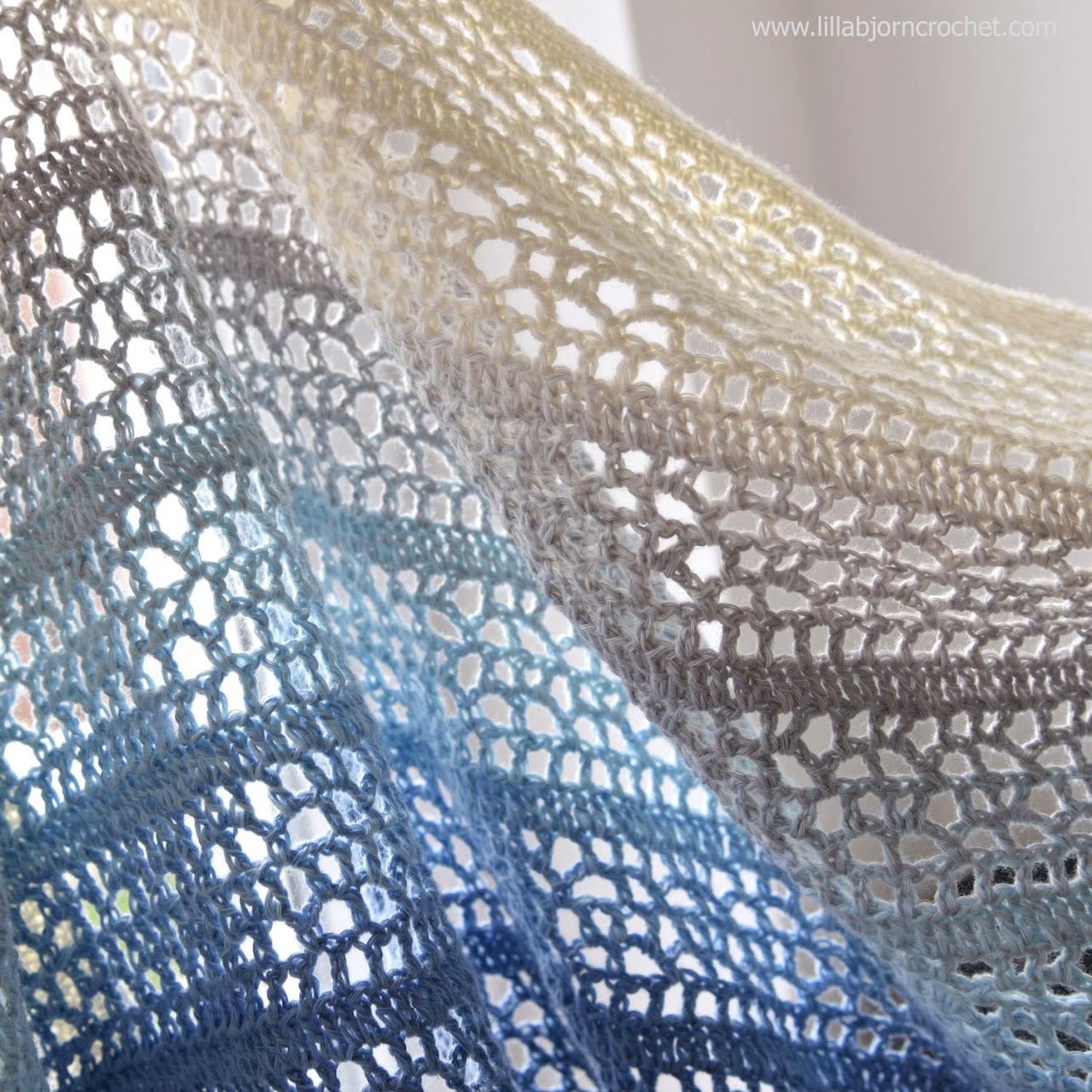 Indigo Shrug - crochet pattern by www.lillabjorncrochet.com