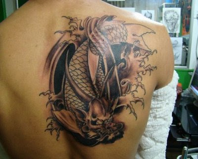 3D Snakes Tattoo on Upper Back | Tattoos Photo Gallery