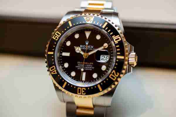 Revisión de Rolex Sea-Dweller Oyster Perpetual Two-Tone Rolesor Acero y oro amarillo de 18 quilates relojes Replicas