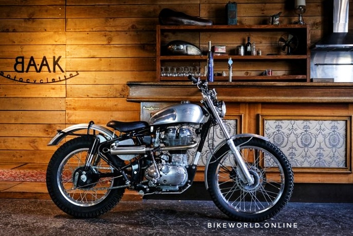 Royal Enfield Bullet Trials 350 500 Vs Classic 350 500 Bikeworld