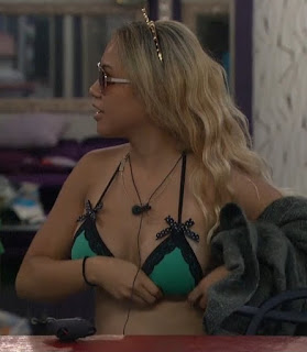 BB19 Alex Boob BB19 Alex Nipple Slip
