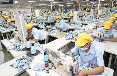 Pengertian dan Sifat Hukum Ketenagakerjaan ~ Definisi Dari