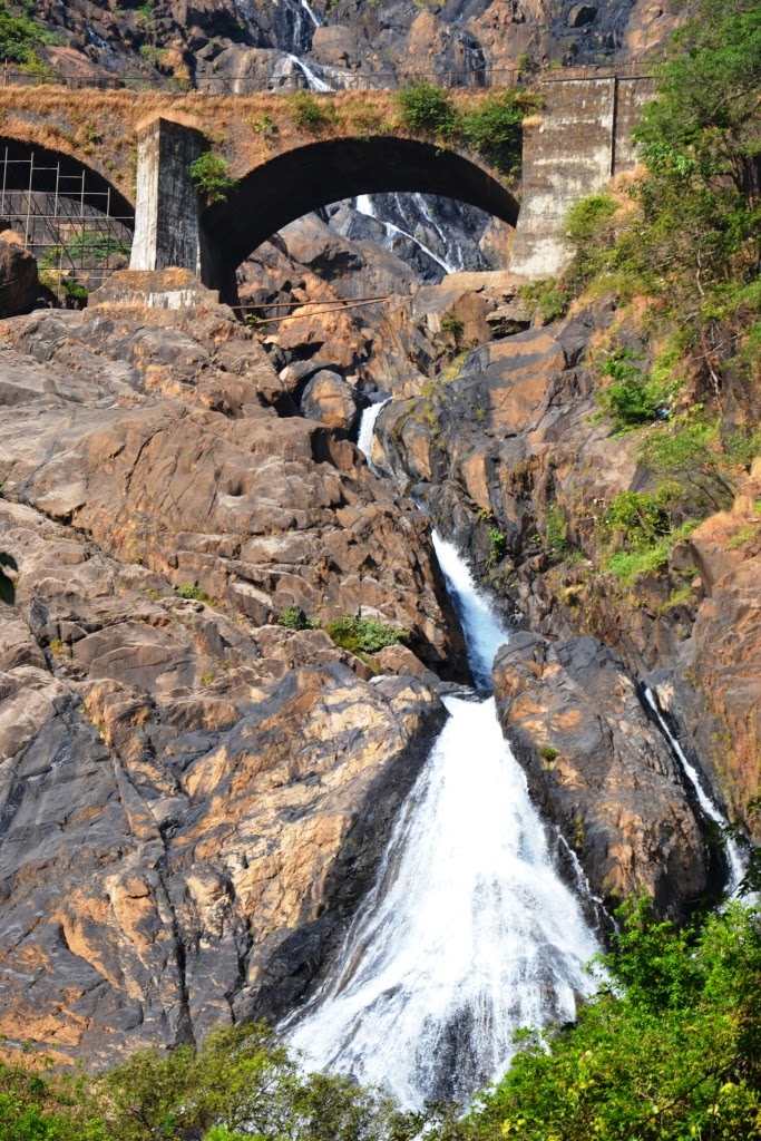 индия водопад дудхсагар
