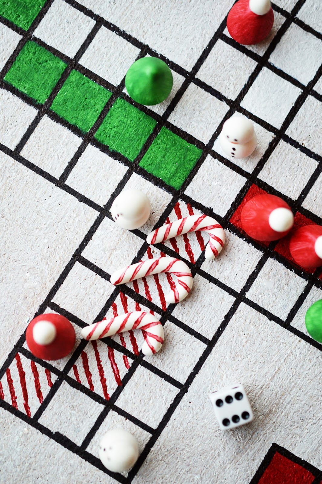 DIY Christmas Board Game | Santa ärgere dich nicht | Motte's Blog