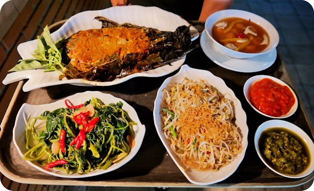 Bale Udang Bale_Udang_Bali