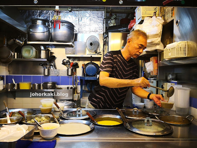 Authentic Traditional Chinese Desserts in Chinatown Complex. 115 Tang Shui 一一五糖水 Chinatown-Complex-115-Tang Shui-Desserts-一一五糖水