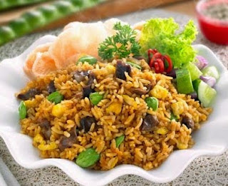 Nasi Kuning Cumi Asin Nasi Kuning Cumi Asin