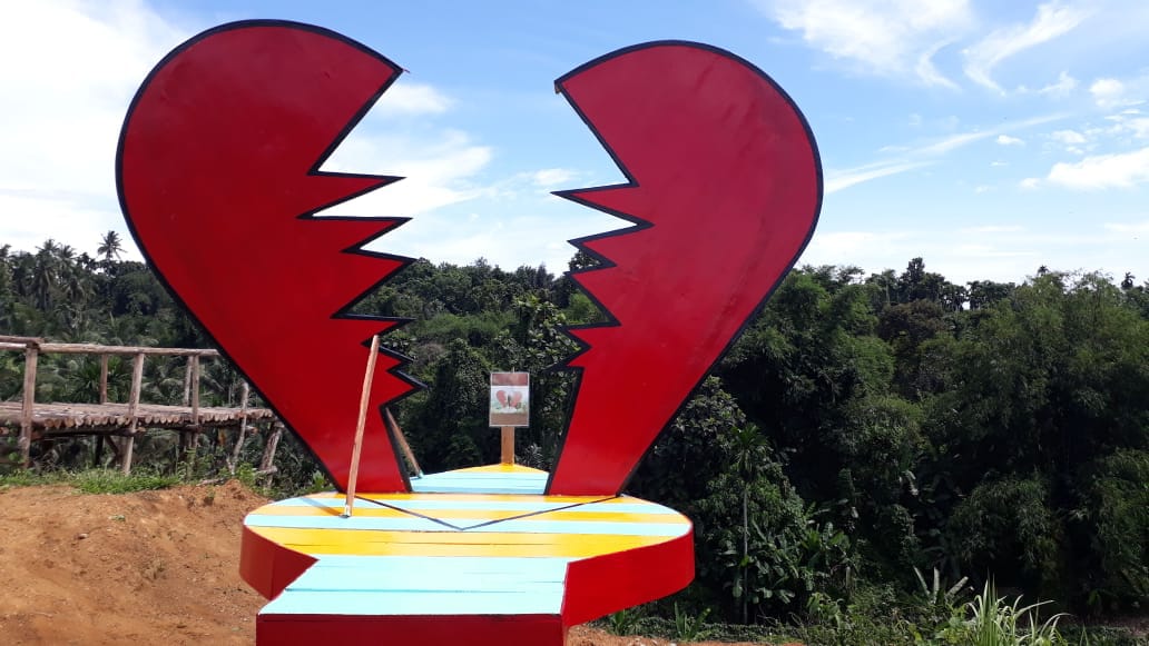 Destinasi Wisata Selfie Medan Ala Sun Flower Garden Man Shabara Zhafira