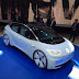 Automotrices presentan la próxima generación de vehículos eléctricos.