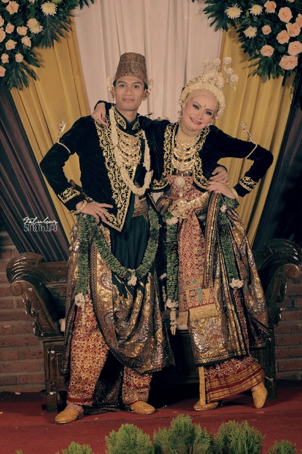 Penjahit Baju Pernikahan Adat Jawa