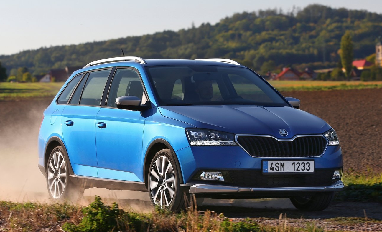 Auto skoda fabia picture