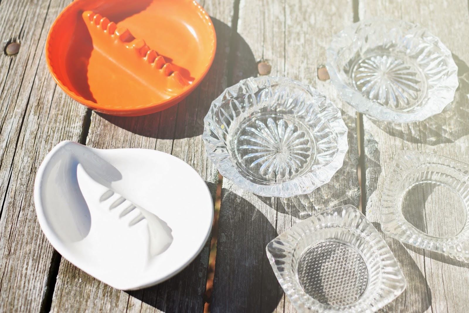 Woman in Real Life Vintage Ashtrays & Vintage Bliss Tuesdays Linky