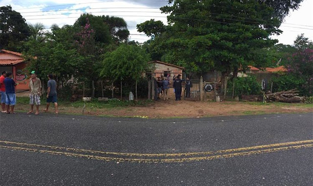 Assaltante erra mira e mata o próprio comparsa na PI-113 Assaltante erra mira e mata o próprio comparsa na PI-113
