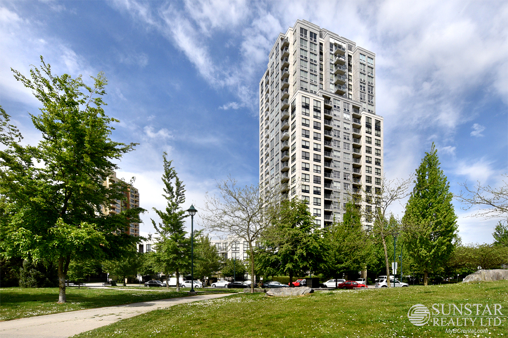 Vancouver Condos, Houses For Rent by Sunstar Realty Ltd. Collingwood Village 1 Bed + Den 1 Bath