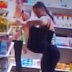 Mulher é presa após furtar produtos de uma loja