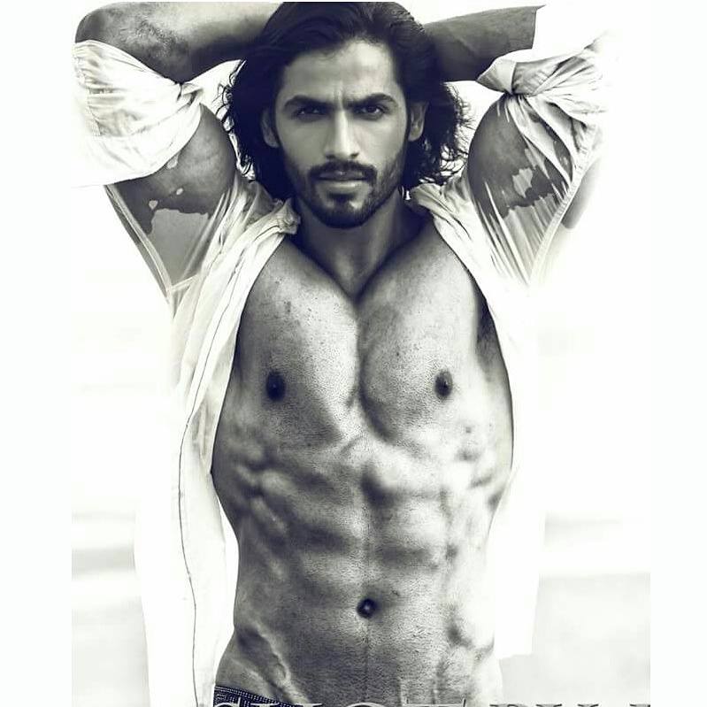 Shirtless Bollywood Men Vishal Raj