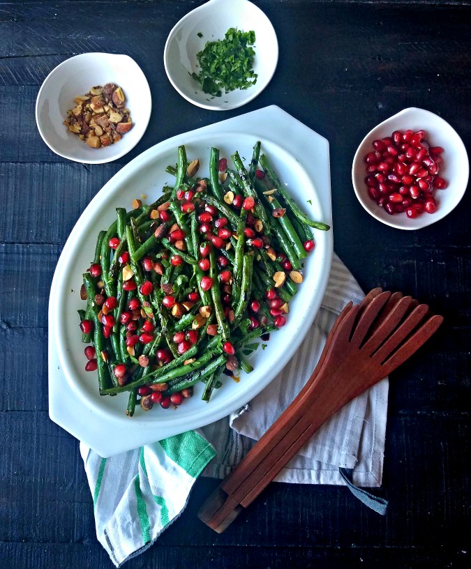 Mango & Tomato Meatless Monday Green Beans With Pomegranate & Smoked