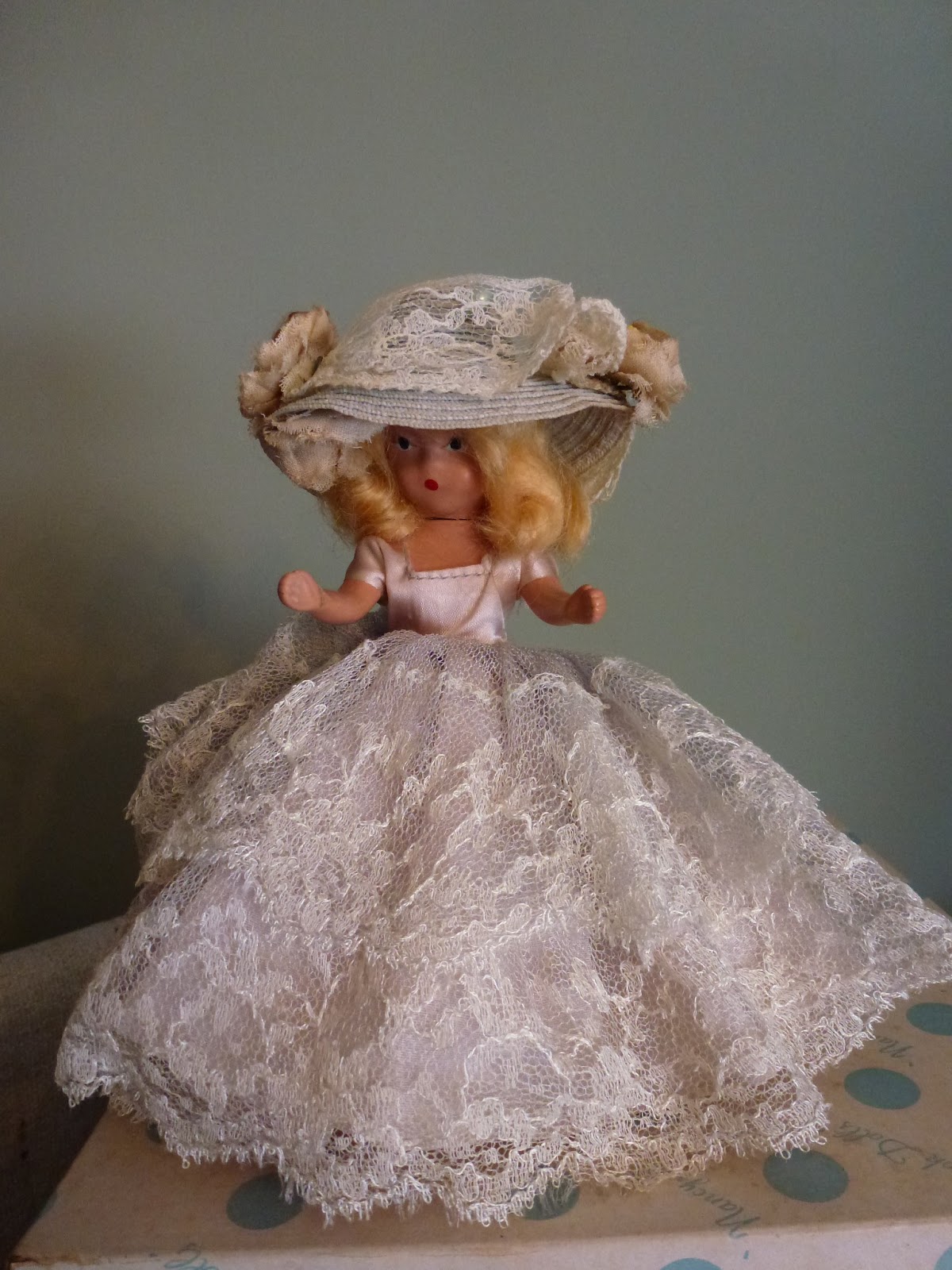 Nancy Ann Storybook Dolls All Time Hit Parade Series 407 "ALICE BLUE