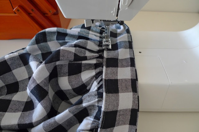 Tilly and the Buttons: How to Make a Picnic Blanket Skirt: Part 3