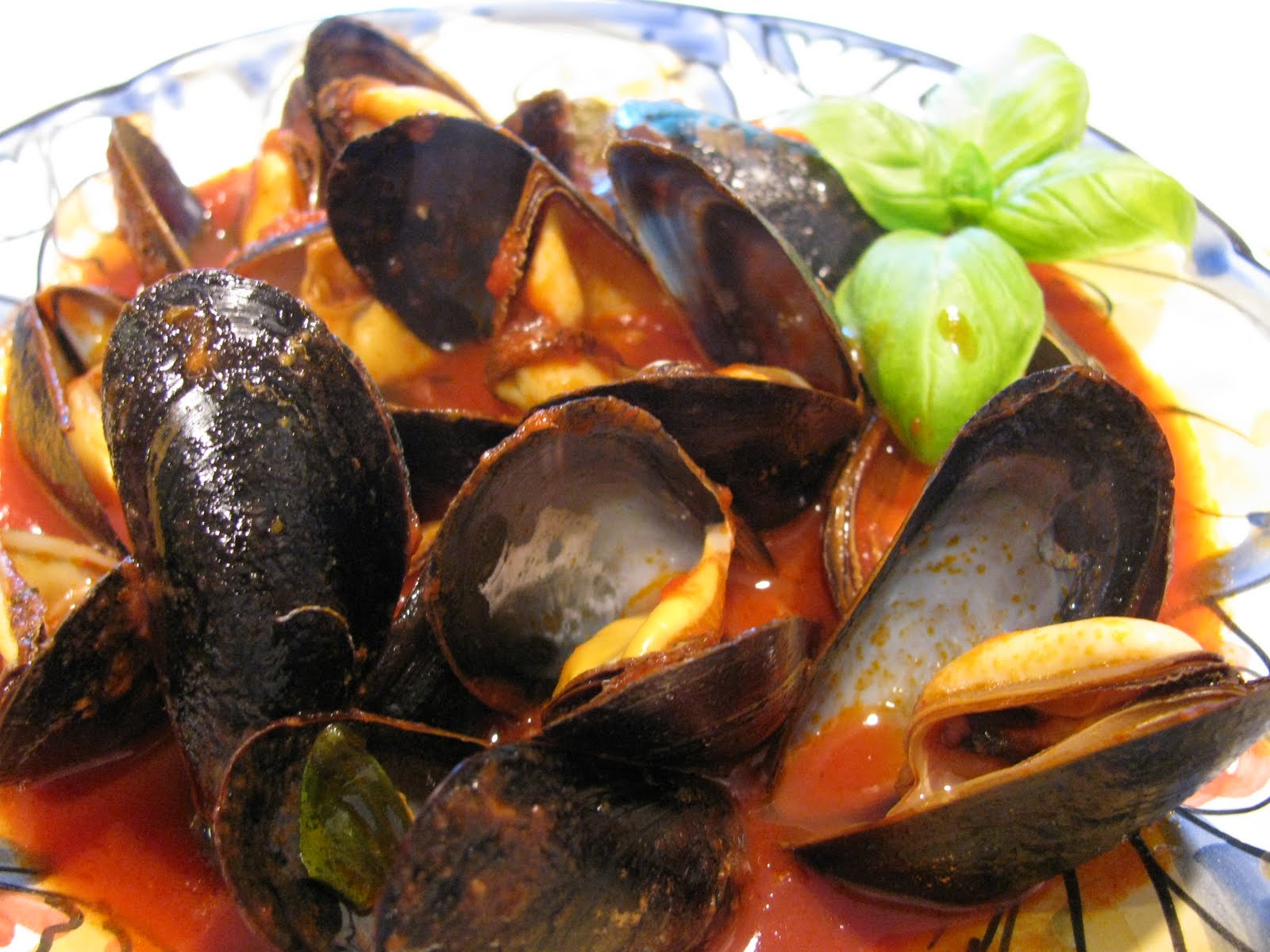 The Empty Nester Gourmet Mussels Marinara