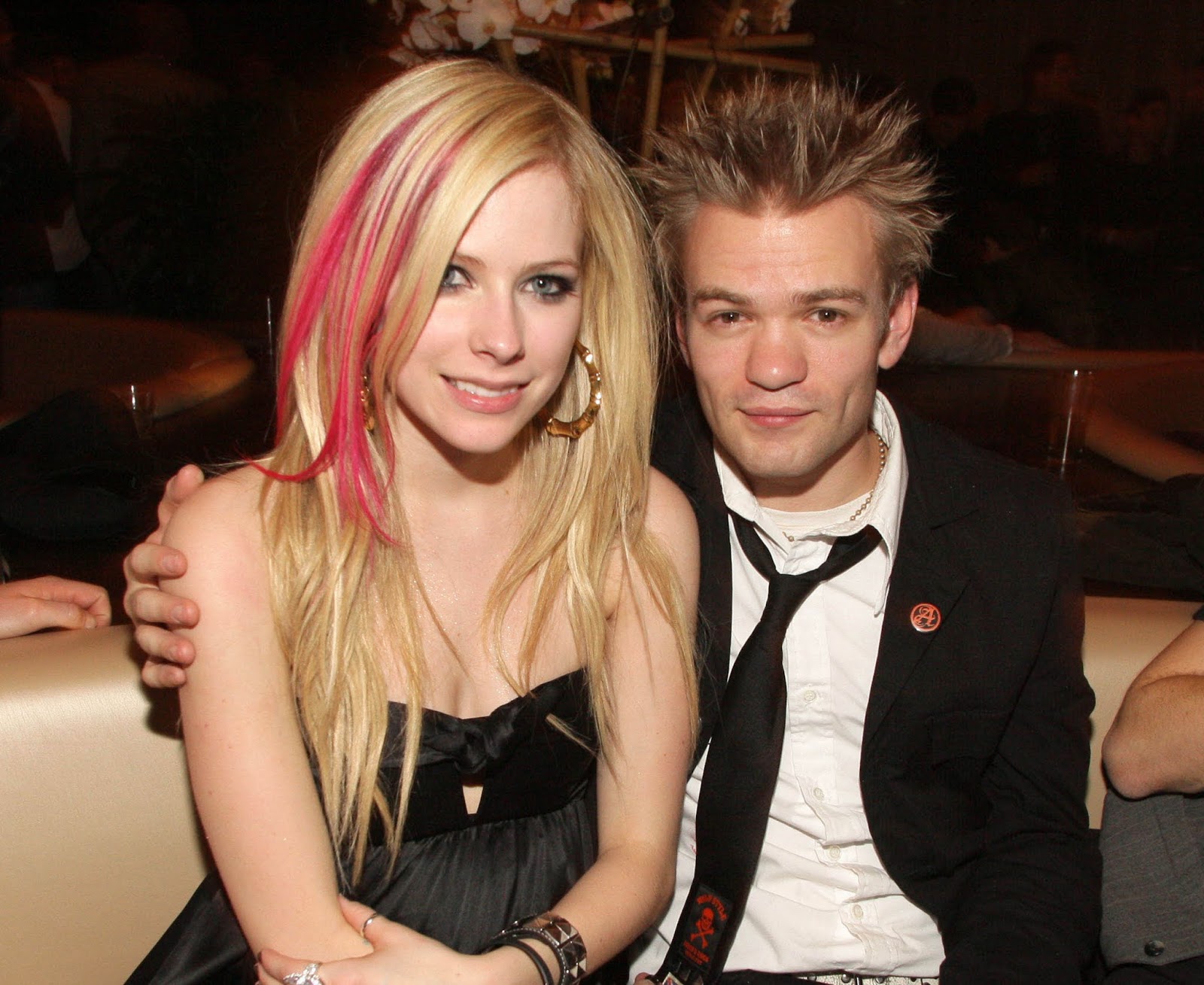 ¿qué Puso Fin Al Matrimonio De Avril Lavigne Y Deryck Whibley Avril Lavigne Colombia 