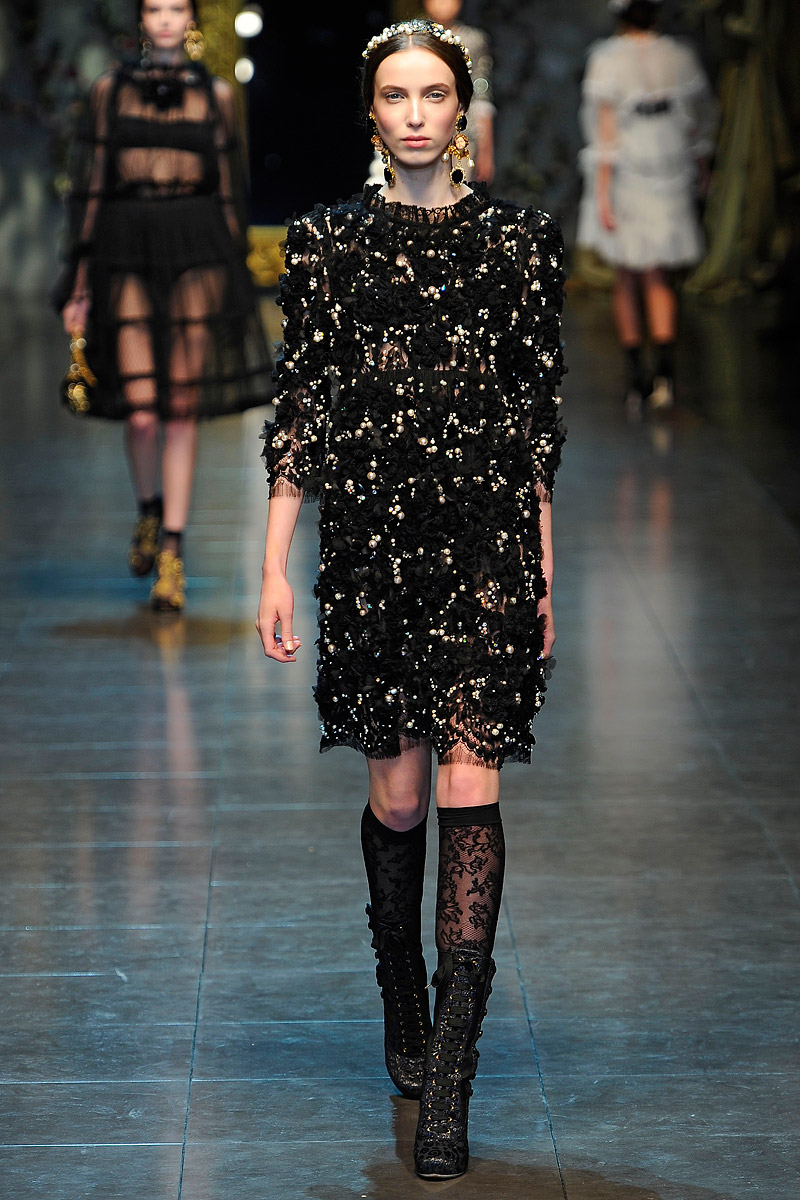 My BEADialogy...: Dolce n Gabbana Fall 2012 RTW part1 (the collection)