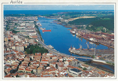 Postal de Avilés