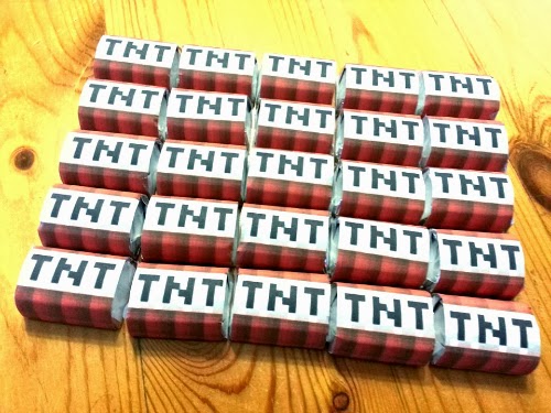 LinnieP: Free Printable Minecraft TNT Valentines