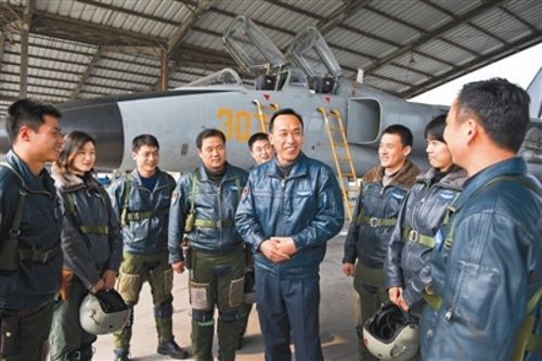 DEA JAYA RODA: Foto-Foto Pilot Wanita Cantik Pesawat Tempur AU Cina