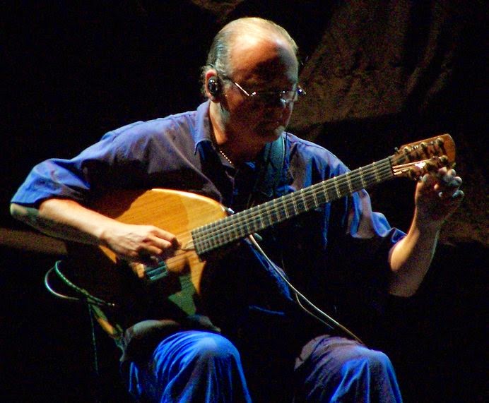 THE UNIQUE GUITAR BLOG Adrian Legg's Ergonomic Guitar