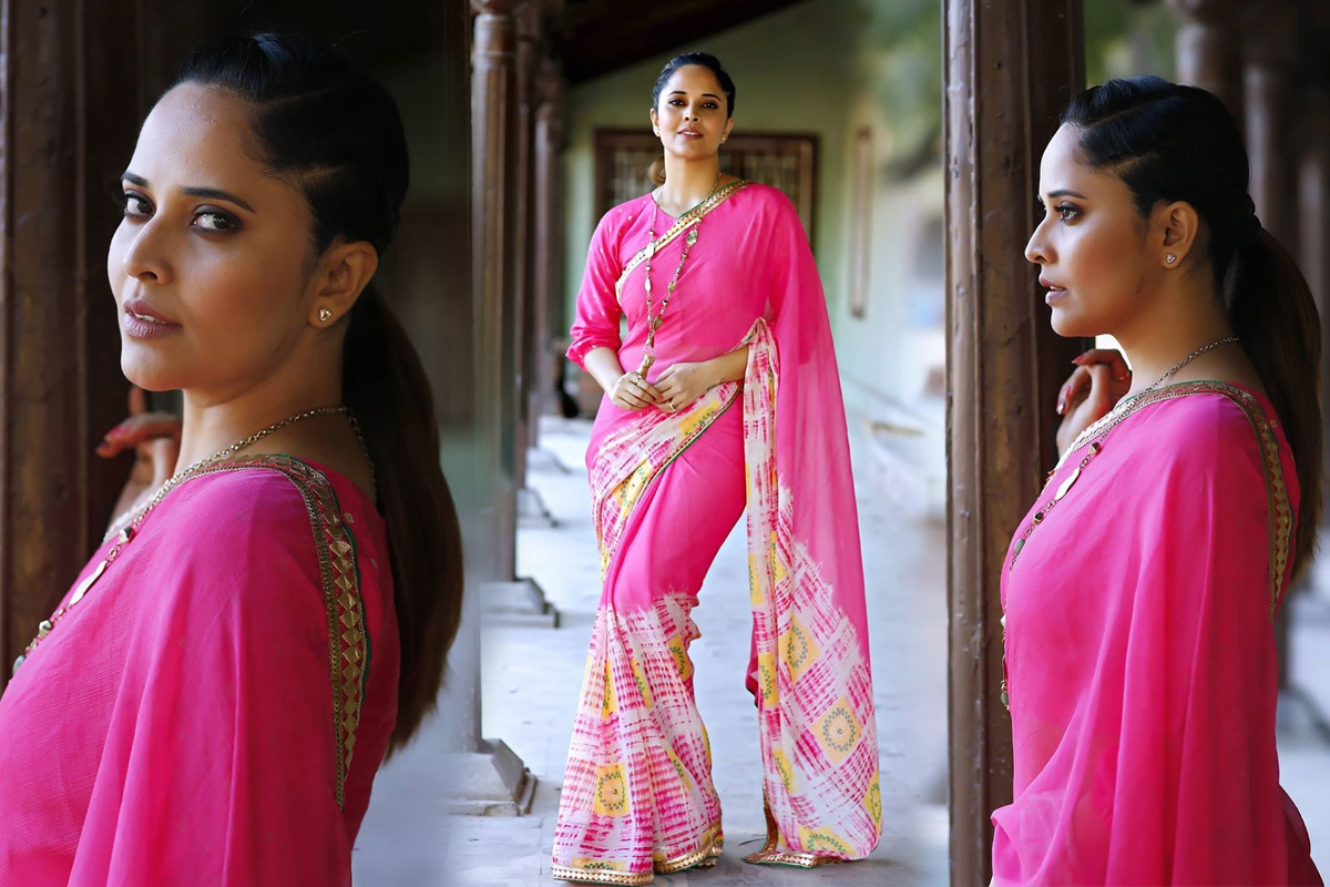 Anchor Anasuya Bharadwaj New Saree Photoshoot Gallery Anchor Anasuya Bharadwaj New Saree Photoshoot Gallery