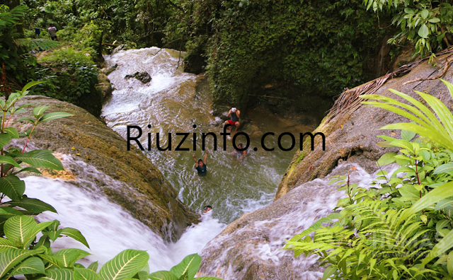 Air terjun Humogo Air terjun Humogo
